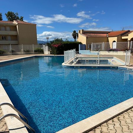 T2 Rdc A Canet En Roussillon Europa 4 Pers ,Piscine,Clim, Tennis, Parking Εξωτερικό φωτογραφία