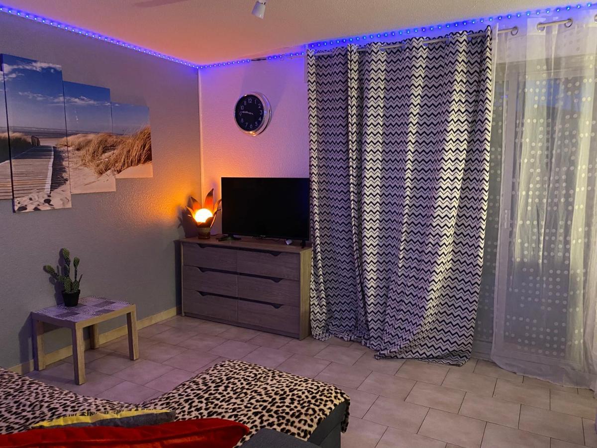 T2 Rdc A Canet En Roussillon Europa 4 Pers ,Piscine,Clim, Tennis, Parking Εξωτερικό φωτογραφία